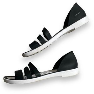 Black jelly strap sandals